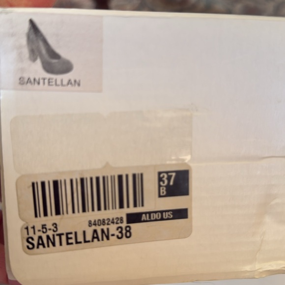 Aldo women’s two toned chunky heels - Picture 4 of 4